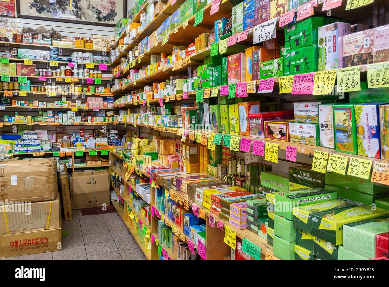 New York City, NY, USA, Chinese Pharmacy, Drug Store, Interior, Shelves
