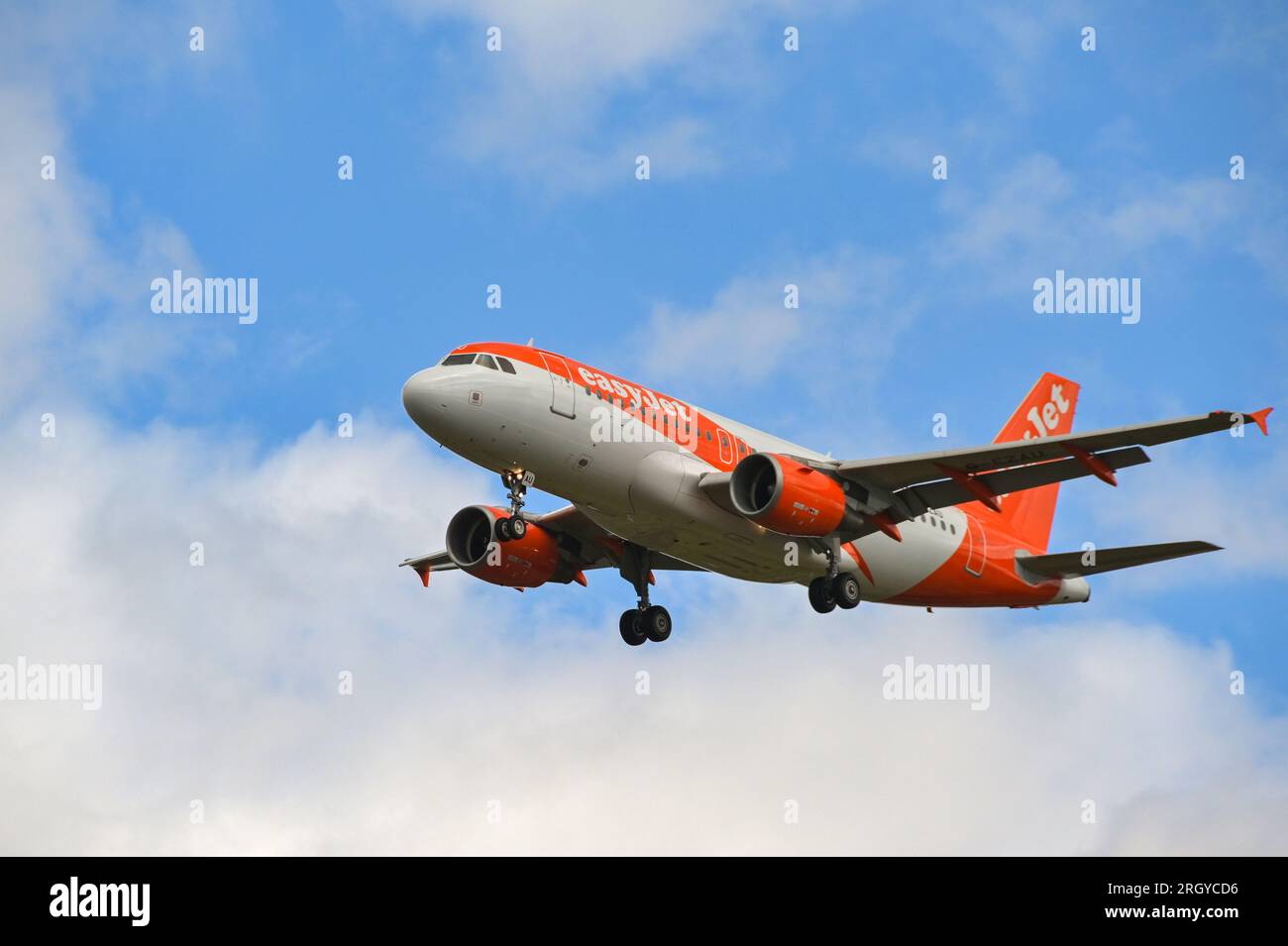 Easyjet Airbus Plane 2023 Hi res Stock Photography And Images Alamy easyjet-airbus-plane-2023-hi-res-stock-photography-and-images-alamy