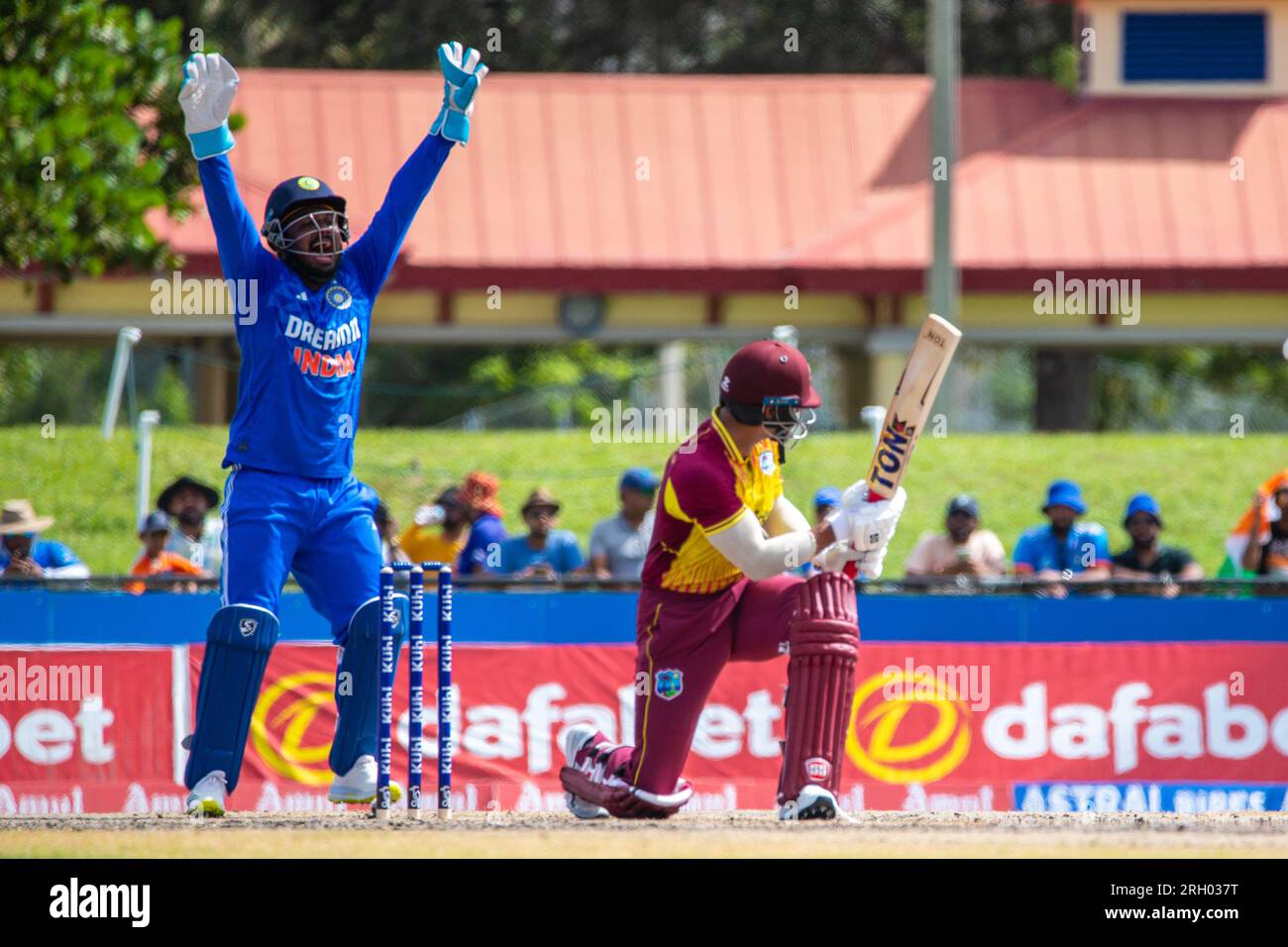 Ipl cricket hi res stock photography and images Page 3 Alamy