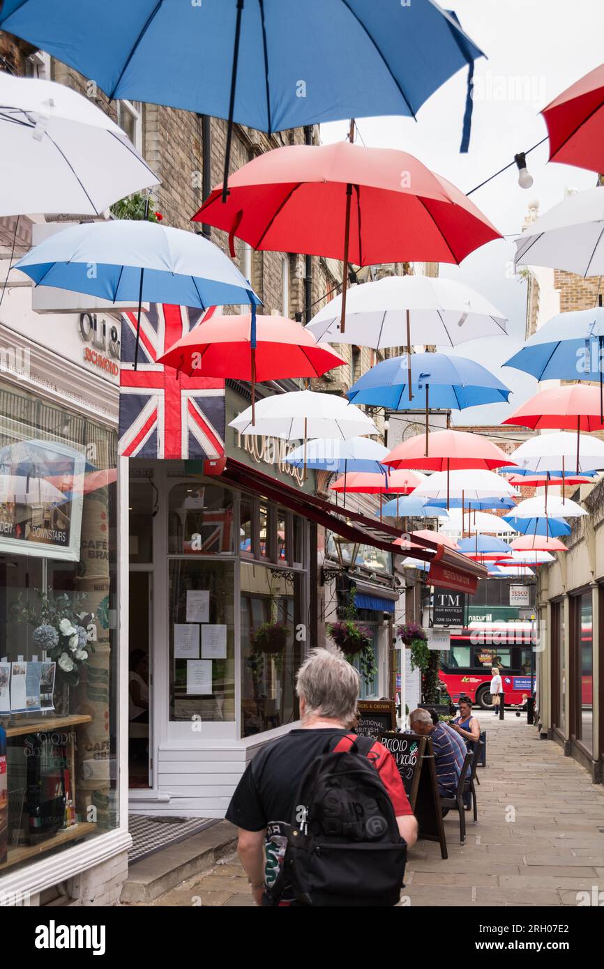 White umbrellas uk deals