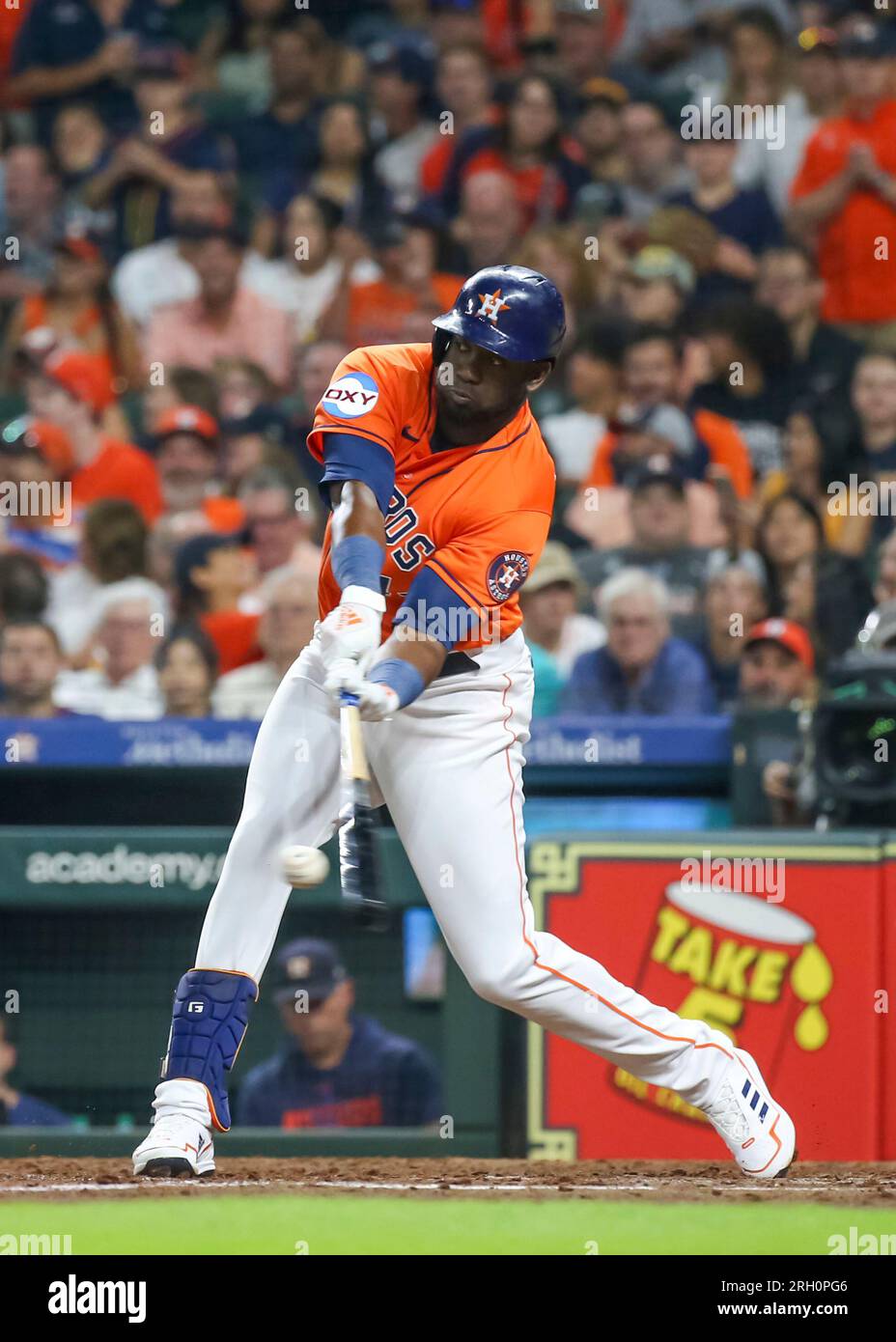 HOUSTON, TX - AUGUST 11: Houston Astros center fielder Mauricio