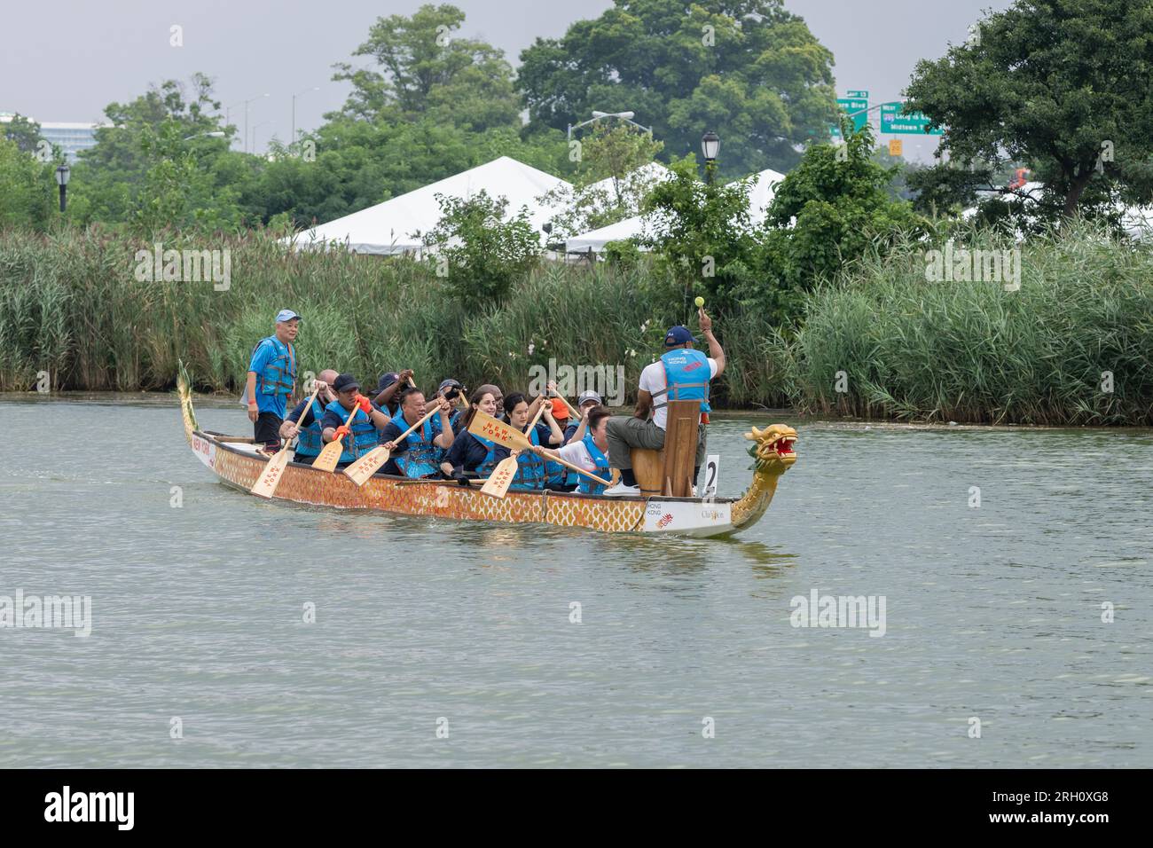 Mayor Eric Adams participates in Hong Kong Dragon Boat Festival race at