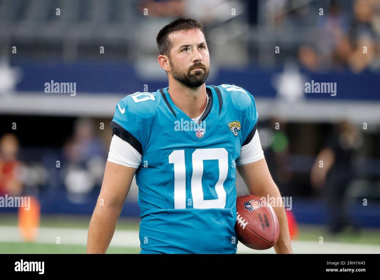 Jacksonville Jaguars placekicker Brandon McManus (10) warms up on the