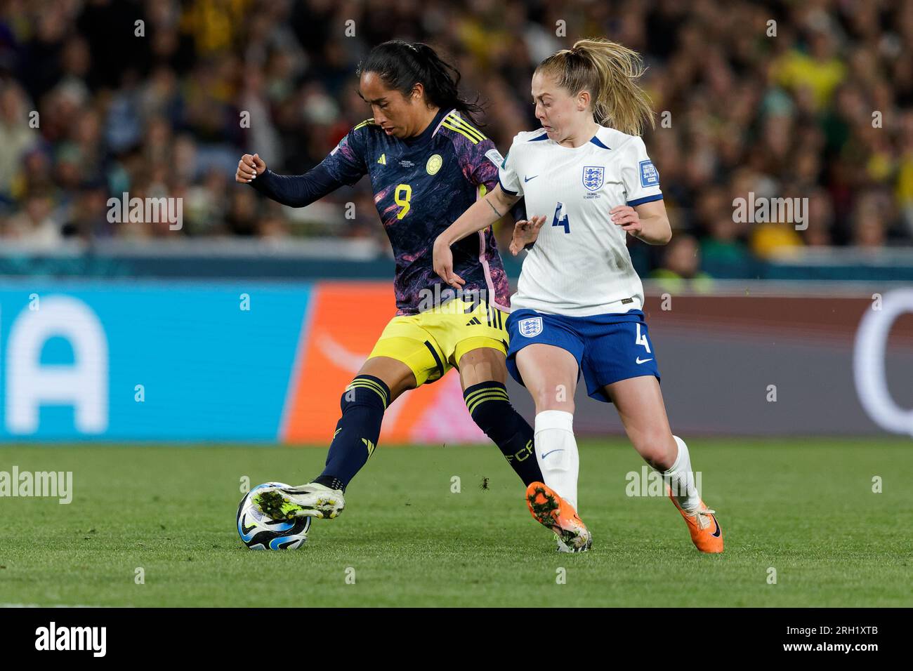 Sydney, Australia. 12th Aug, 2023. Keira Walsh of England competes for the ball with Mayra Ramirez of Colombia during the FIFA Women's World Cup Australia and New Zealand 2023 Quarter Final match between England and Colombia at Stadium Australia on August 12, 2023 in Sydney, Australia Credit: IOIO IMAGES/Alamy Live News Stock Photo