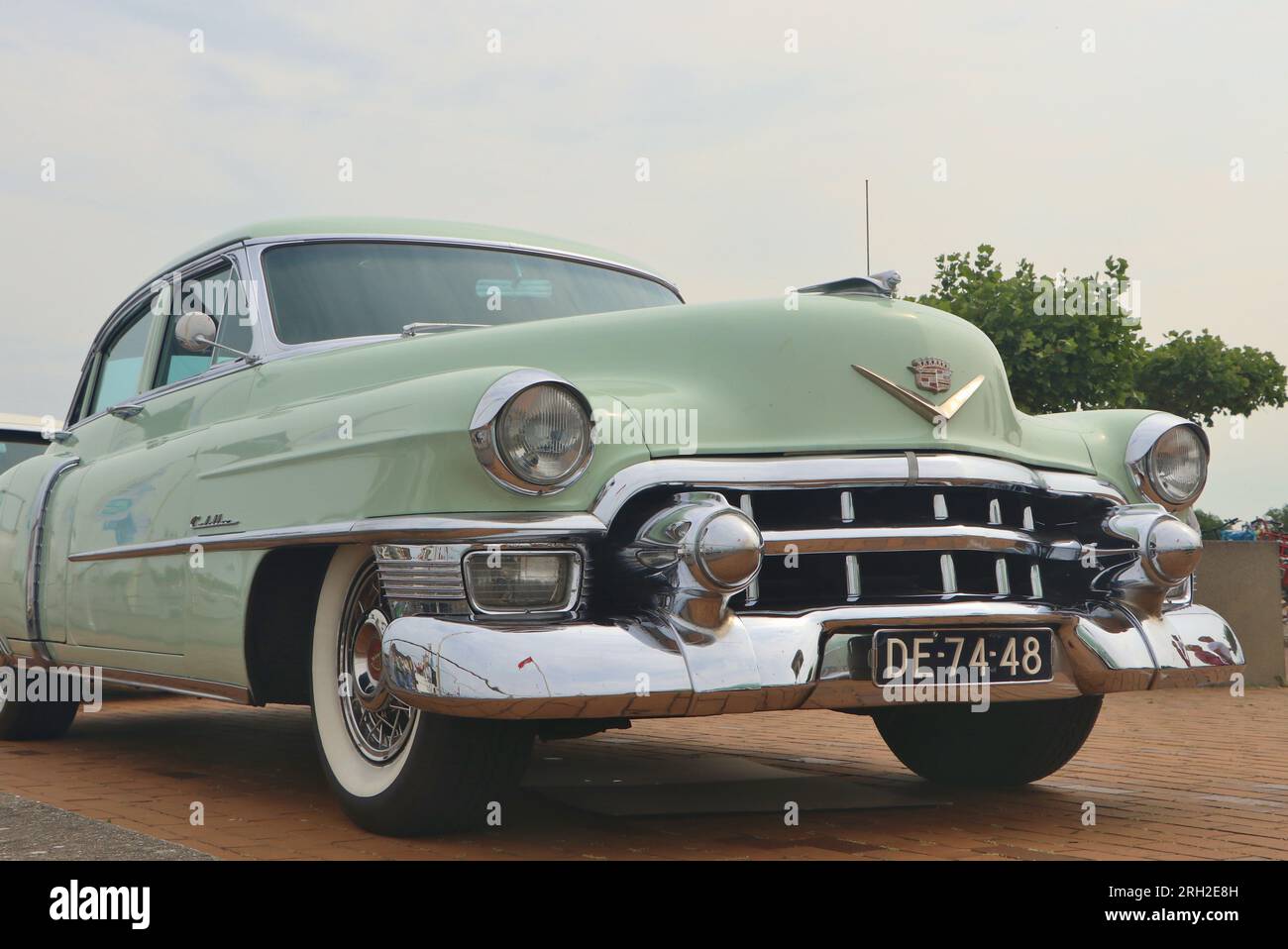 Cadillac green discount