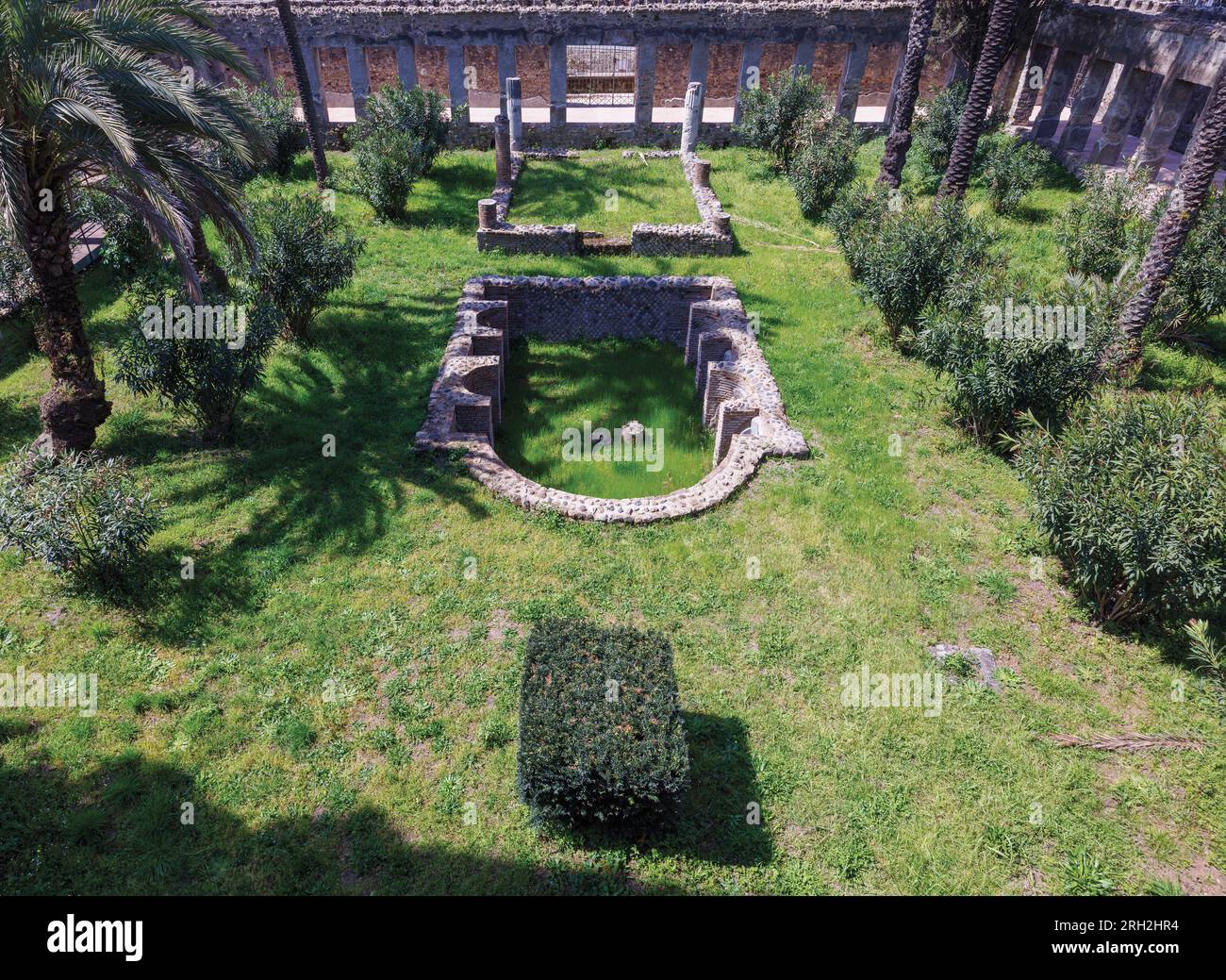 Pompeii Archaeological Site, Campania, Italy.  The gardens of  Villa di Diomede, the Villa of Diomedes.  Pompeii, Herculaneum, and Torre Annunziata ar Stock Photo