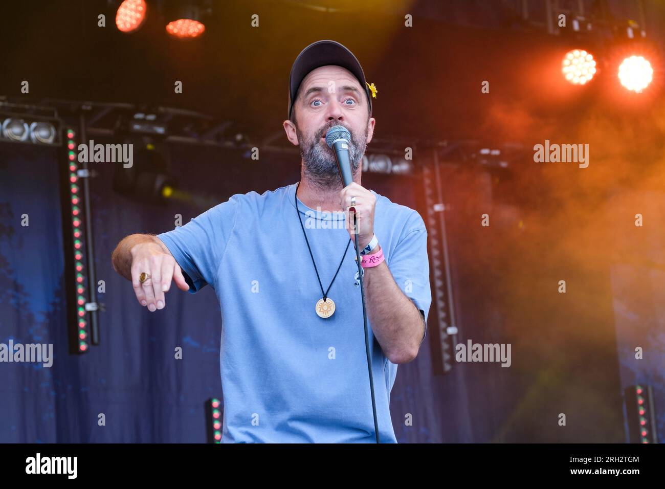 Beans on Toast (Jay McAllister) performing at Fairports Cropredy
