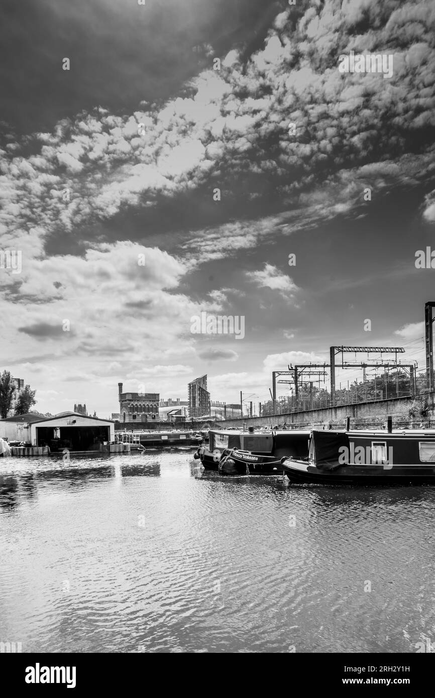London Regent's Canal from Little Venice to City Road Stock Photo Alamy