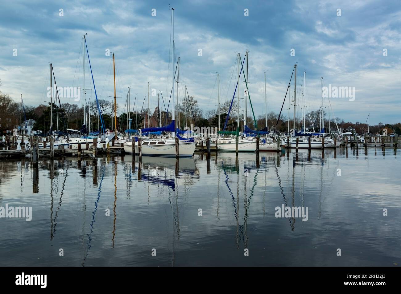 Choptank River marina on the waterfront in Cambridge, Maryland, USA Stock Photo