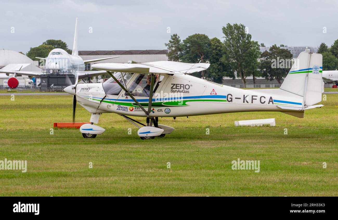 IKarus C42 Microlight at Cotswold Airport using Zero SynAVGas UL91 fuel to power the aircraft engine to develop technology to reduce carbon emissions Stock Photo