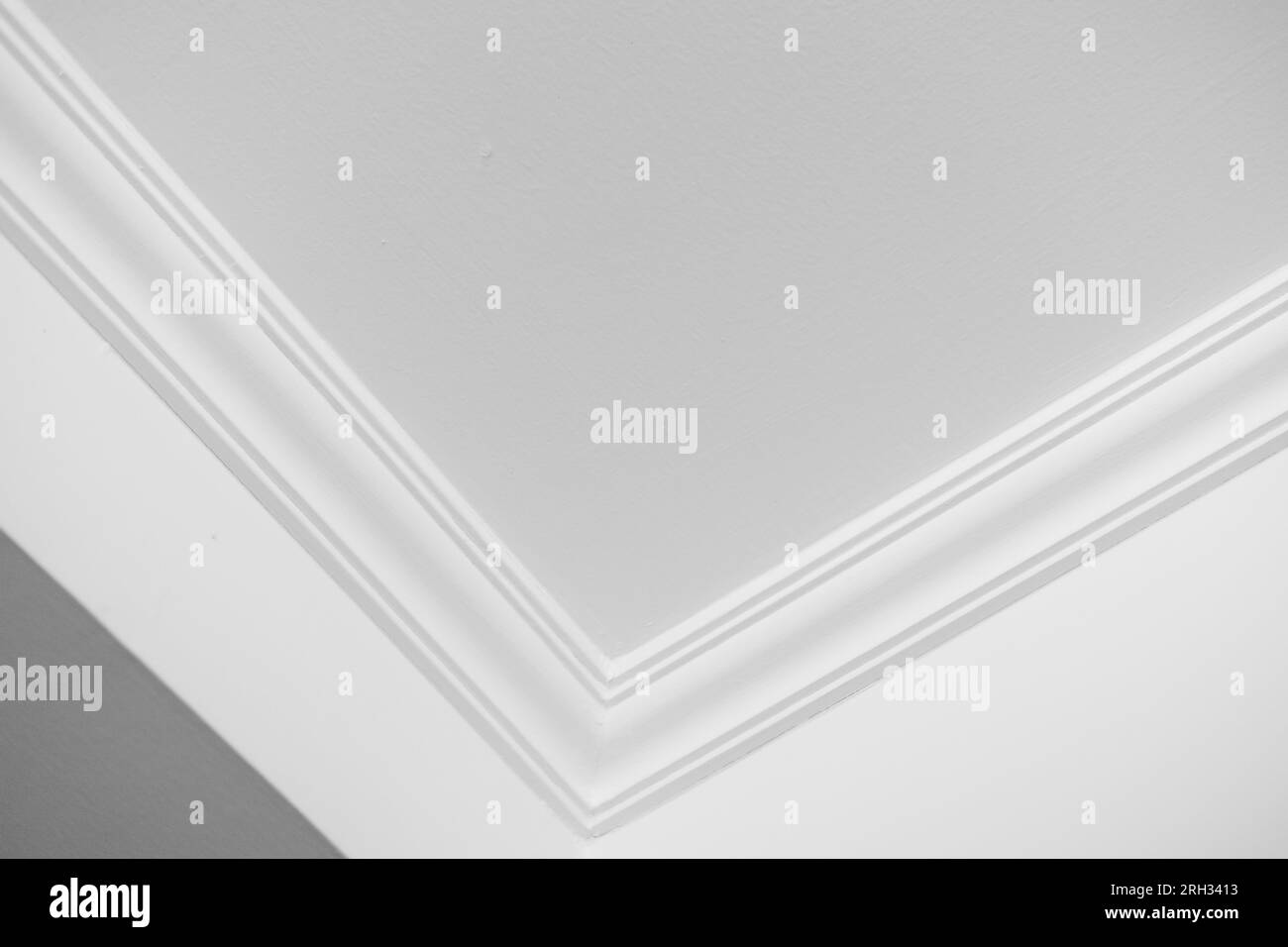 Cornice detail Black and White Stock Photos & Images Alamy