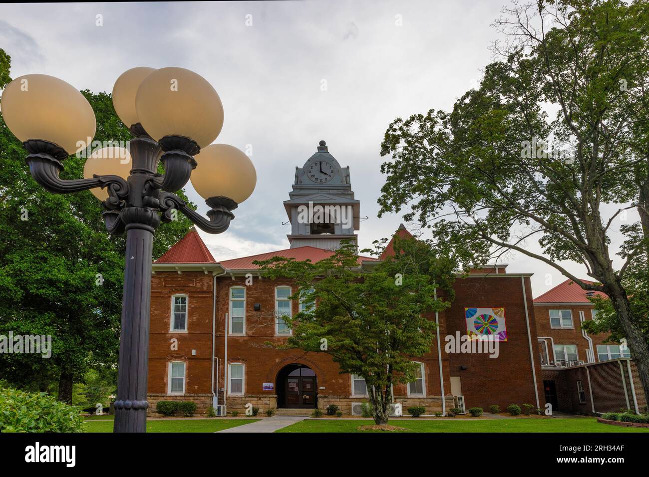 Wartburg, Tennessee, USA - July 29, 2023: Built in 1904 this courthouse bell tower housed a 900 lbs. bell and four-sided clock with four - foot hands. Stock Photo