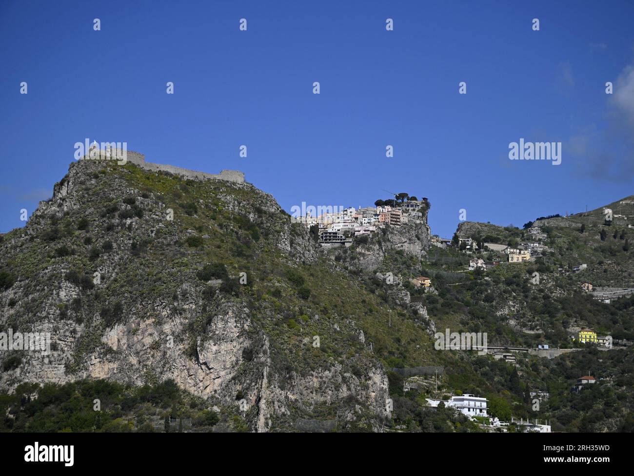Castelmola Walking Hi res Stock Photography And Images Alamy castelmola-walking-hi-res-stock-photography-and-images-alamy