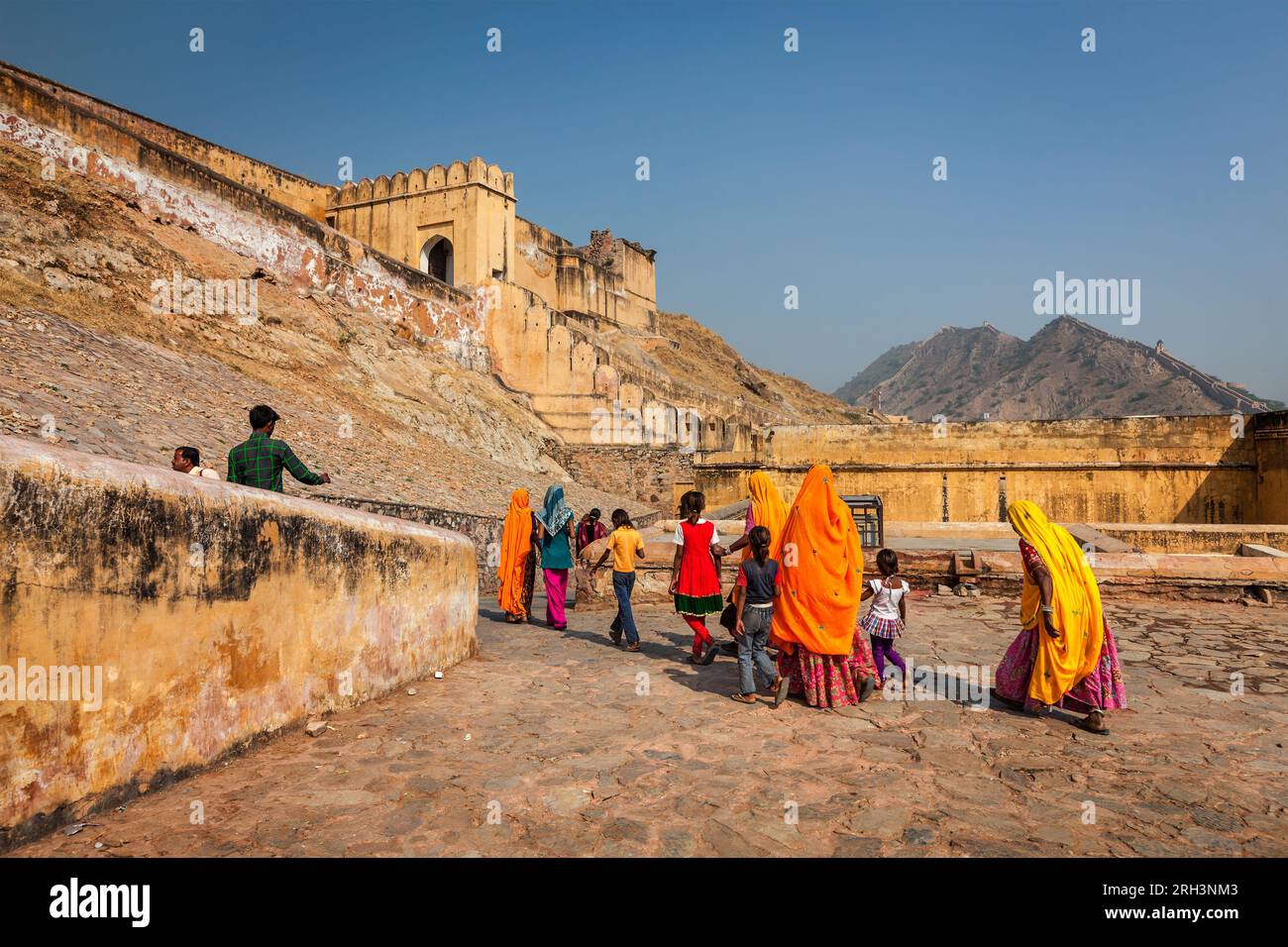 Amer fort near jaipur hi-res stock photography and images - Alamy