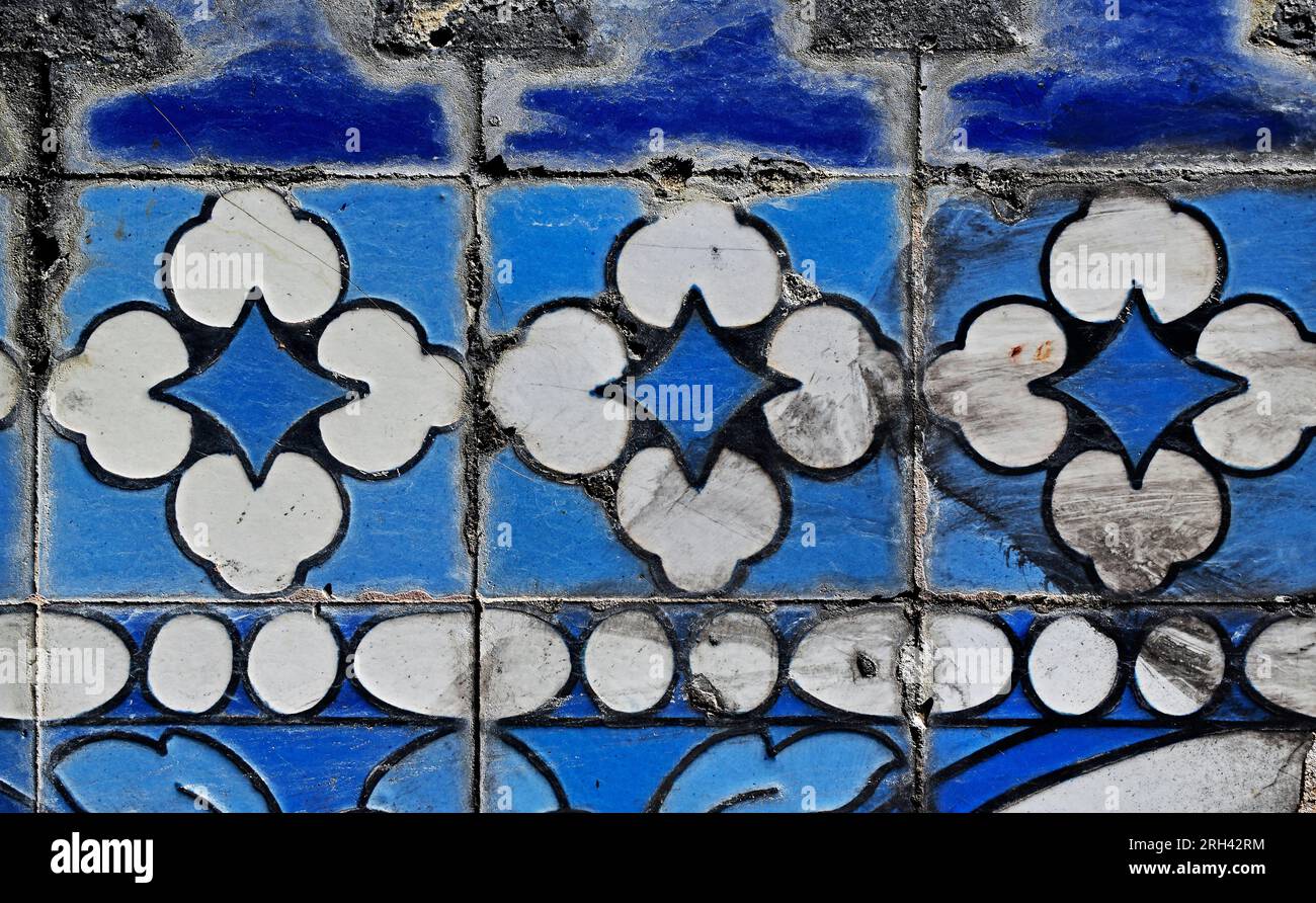 Famous Rio Tile Tile deterioration in ancient ruins hi-res stock photography and images ...