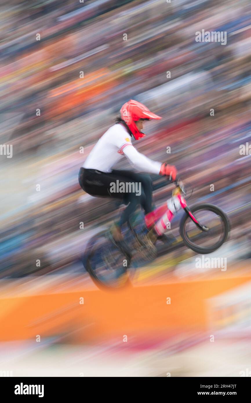 Glasgow BMX Centre, Glasgow, Scotland, UK. 13th Aug, 2023. UCI Cycling World Championships BMX Racing Men's Elite - a clean sweep for France with Romain Mahieu taking gold, Arthur Pilard silver and Joris Daudet bronze. GB's Cullen Ross finished in 6th position. Pictured: GBs Kye Whyte (centre) was eliminated DNF at the semi final stage Credit: Kay Roxby/Alamy Live News Stock Photo