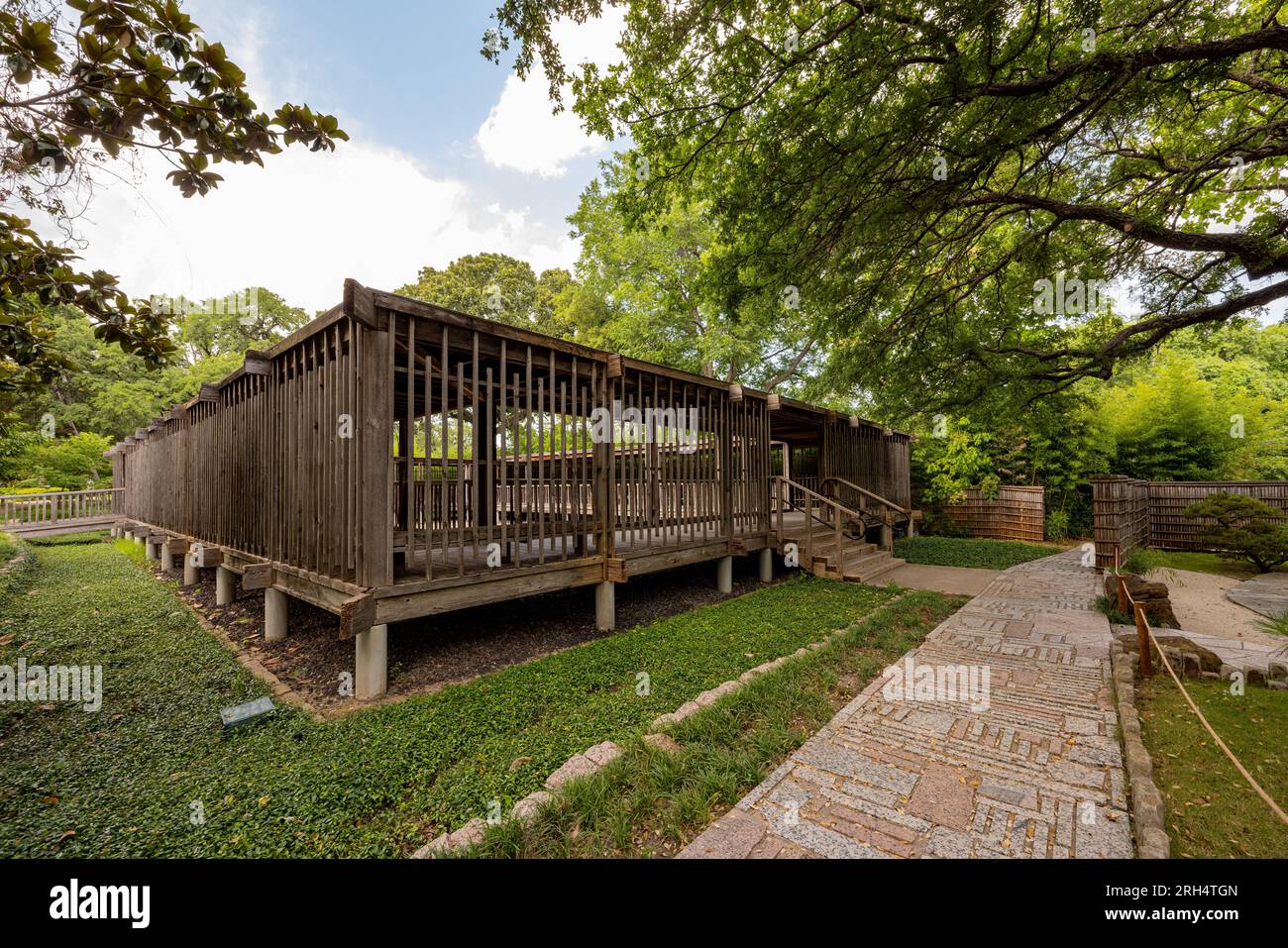 Exterior view of the Japanese garden of Fort Worth Botanic Garden at ...