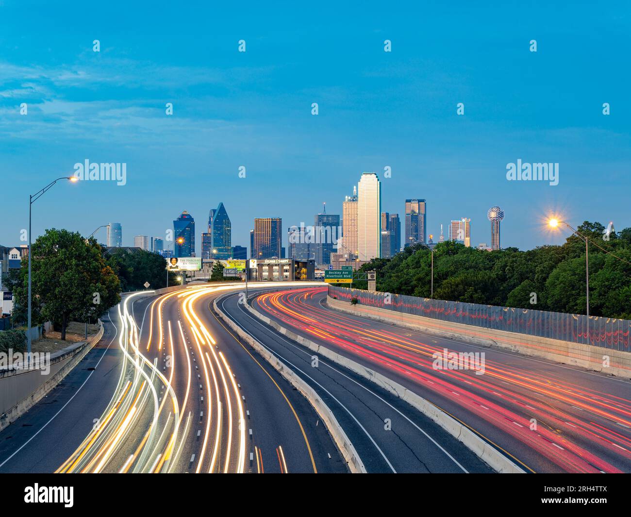 Texas, JUL 2 2023 - Sunset Dallas skyline with highway Stock Photo - Alamy