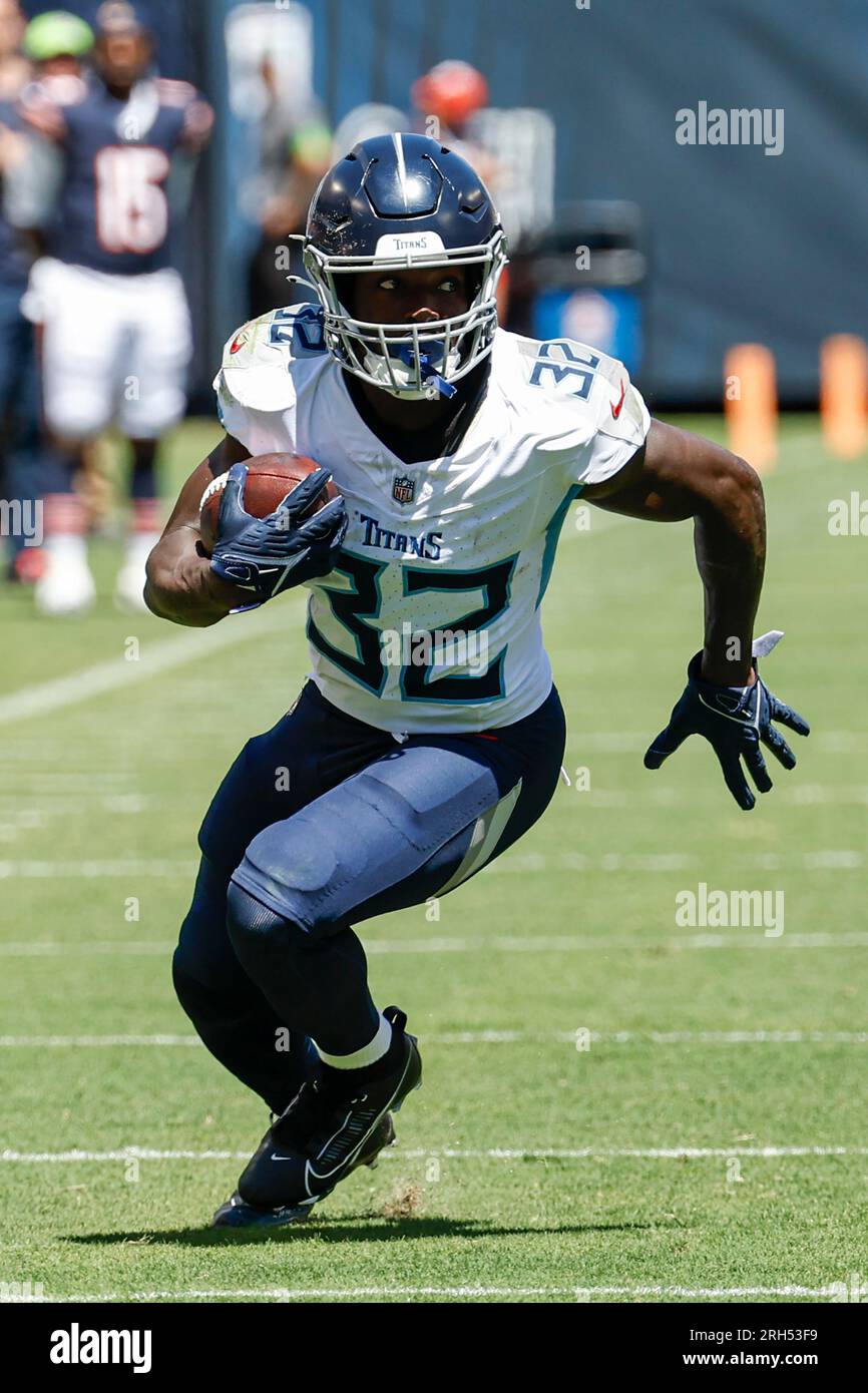 Nashville, United States. 17th Sep, 2023. September 17, 2023: Tennessee  Titans running back Tyjae Spears (32) runs the ball against the Los Angeles  Chargers during the second half of an NFL game