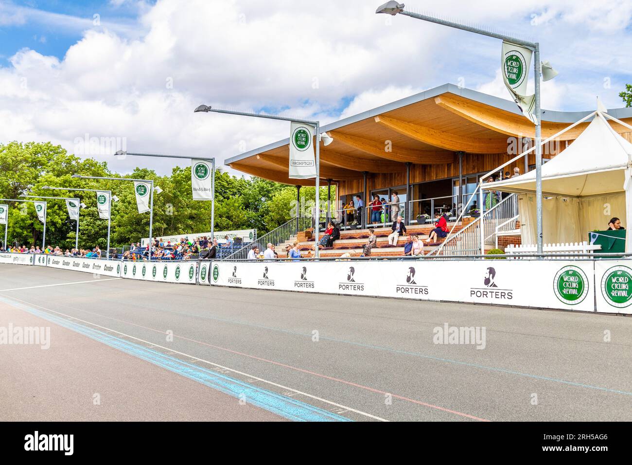 Herne Hill Velodrome during the World Cycling Revival Festival 2018, London, UK Stock Photo