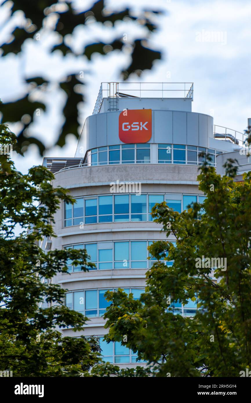 Exterior view of the building housing the French headquarters of GSK, formerly GlaxoSmithKline, a British multinational pharmaceutical company Stock Photo