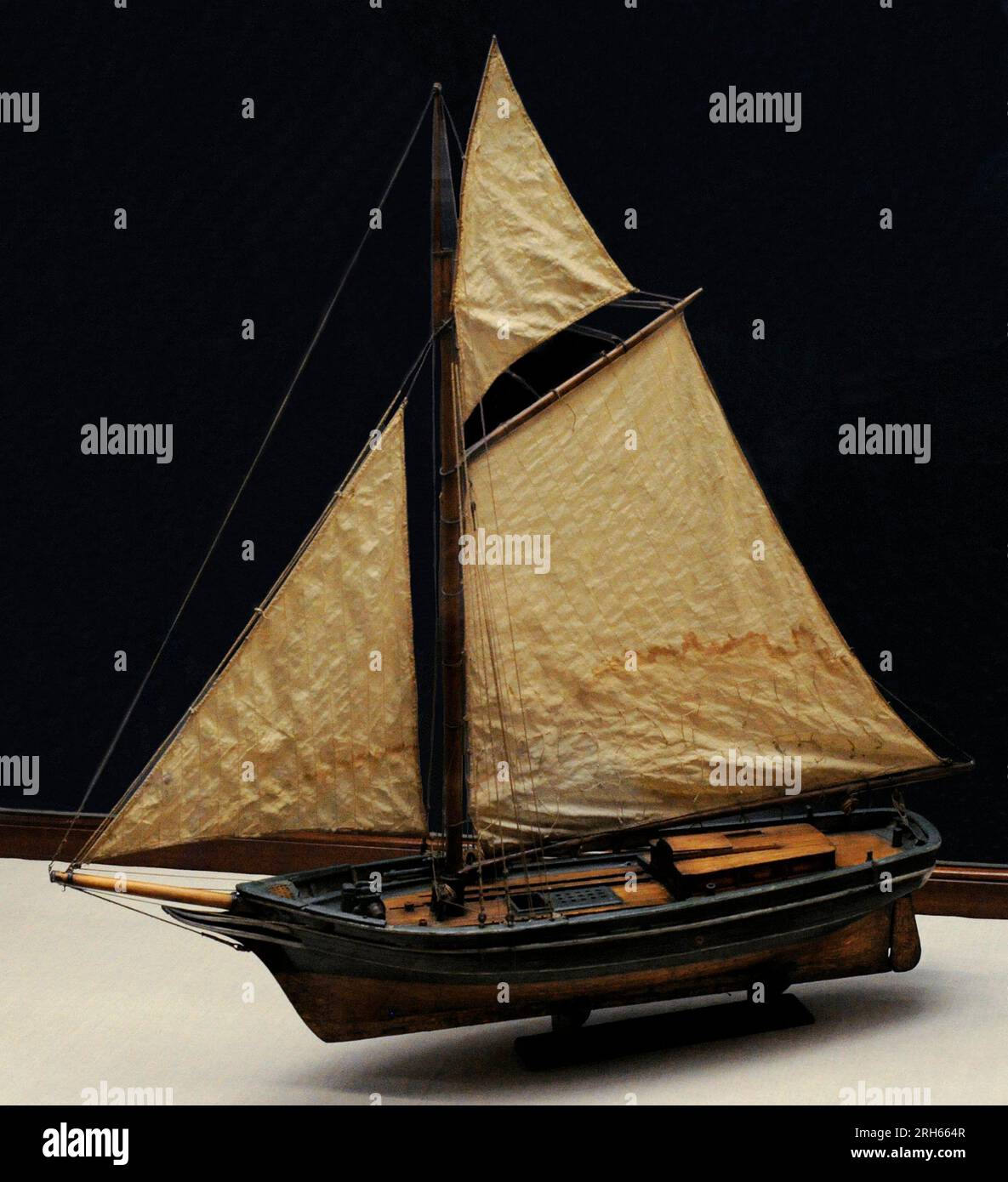 Model of Canarian fishing sloop. 18th-19th centuries. Wood, copper, fabric and rope. Naval Museum. Madrid, Spain. Stock Photo