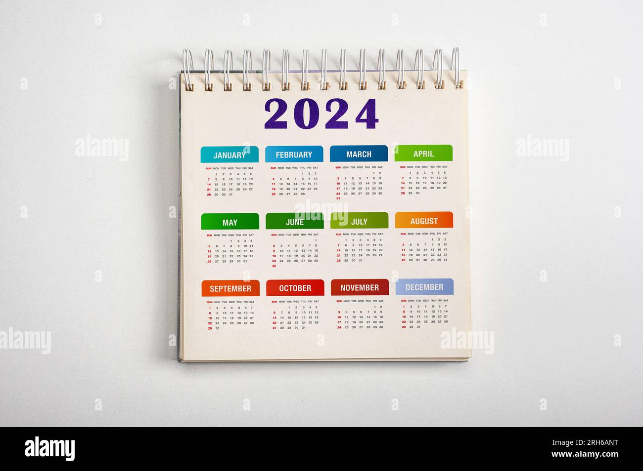 Desk calendar 2024 hi-res stock photography and images - Page 4 - Alamy