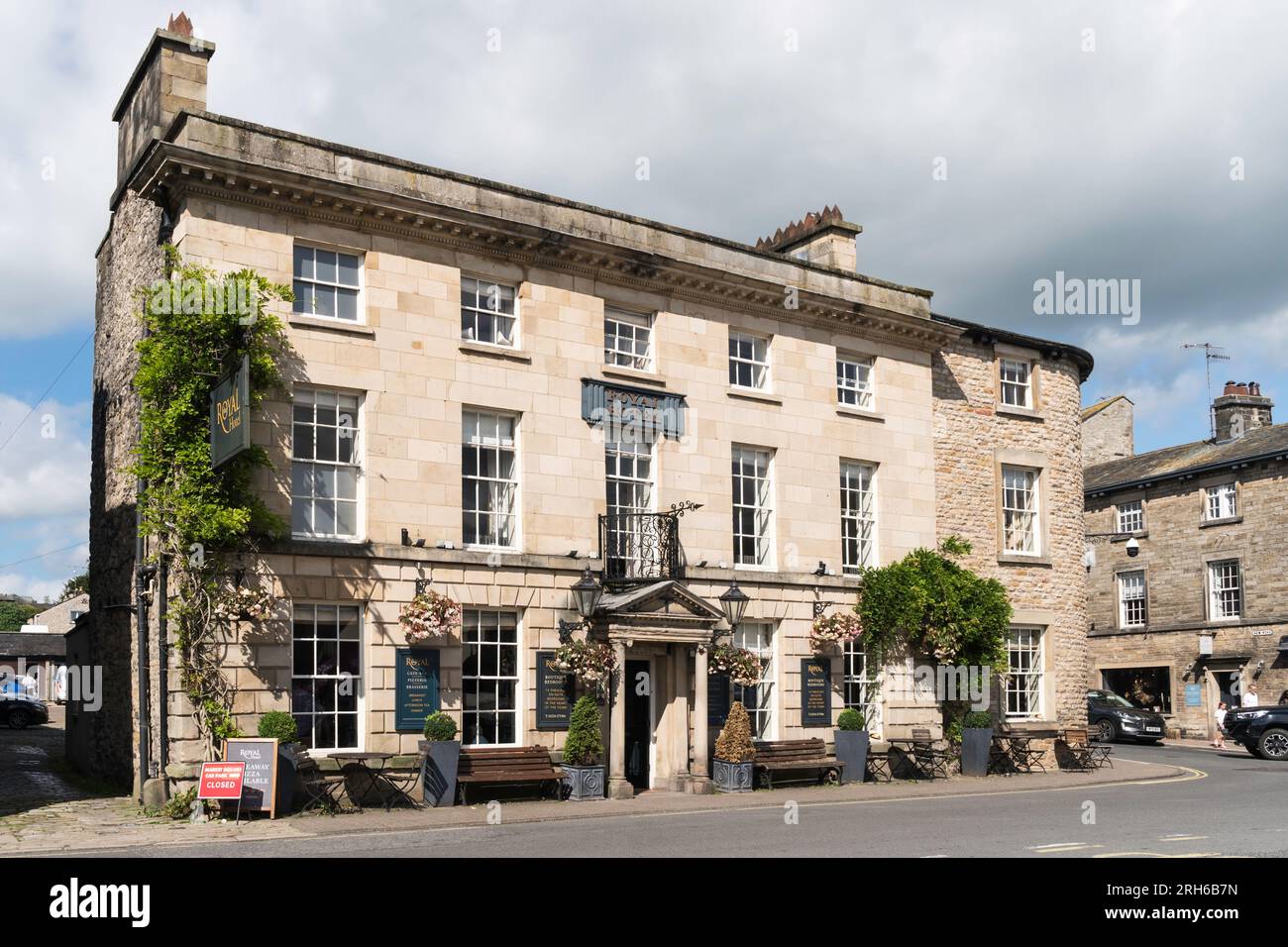 The listed Royal Hotel in Kirkby Lonsdale, Cumbria, England, UK Stock Photo