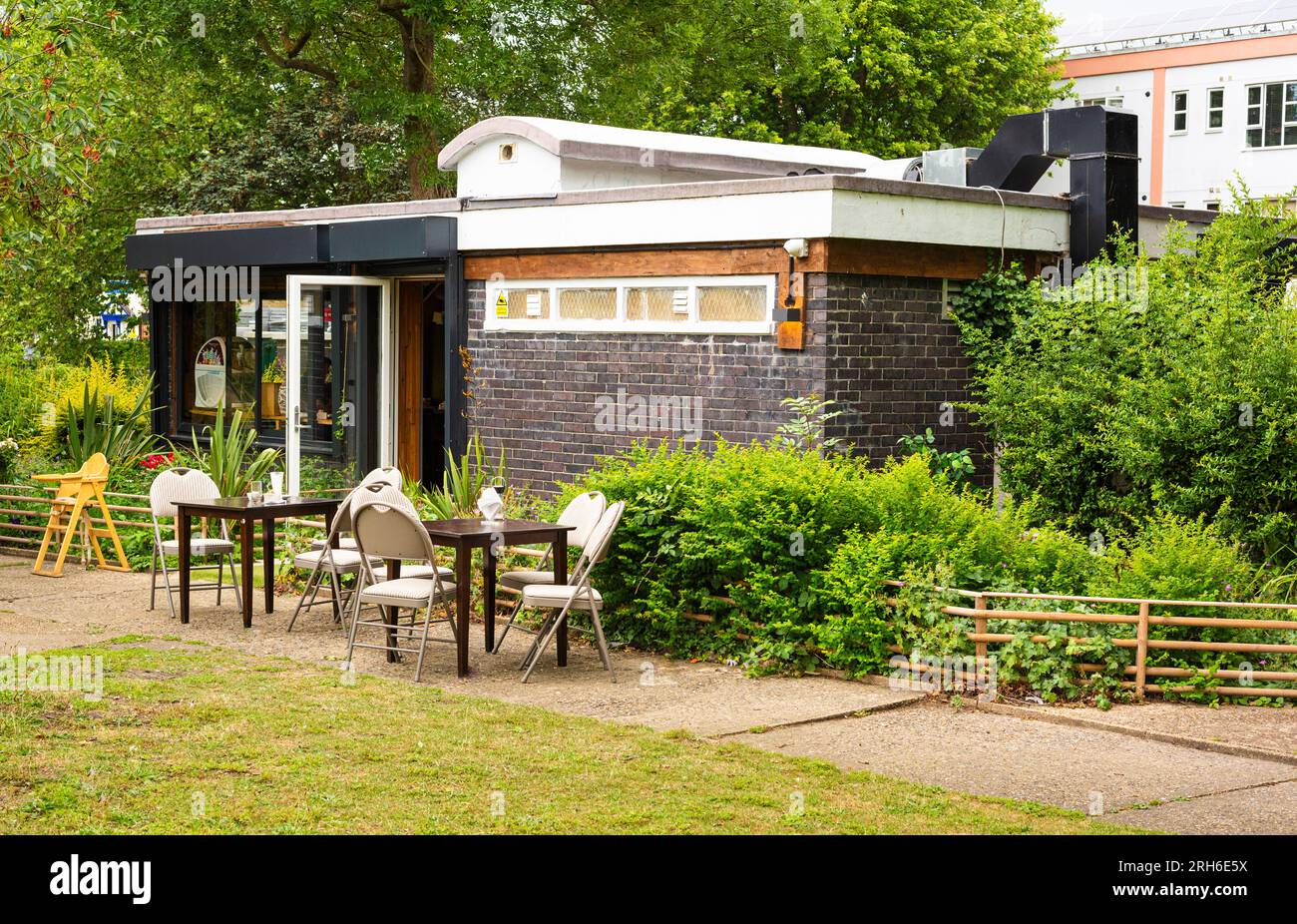 The Cafe in Priory Gardens, Orpington, Greater London Stock Photo Alamy