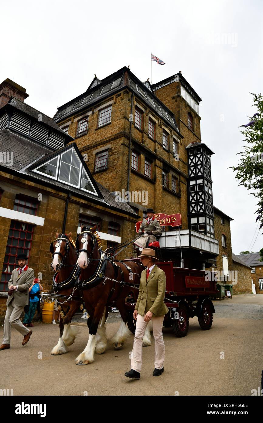 Hook Norton Brewery with Shire Horses Cotswolds Oxfordshire England uk