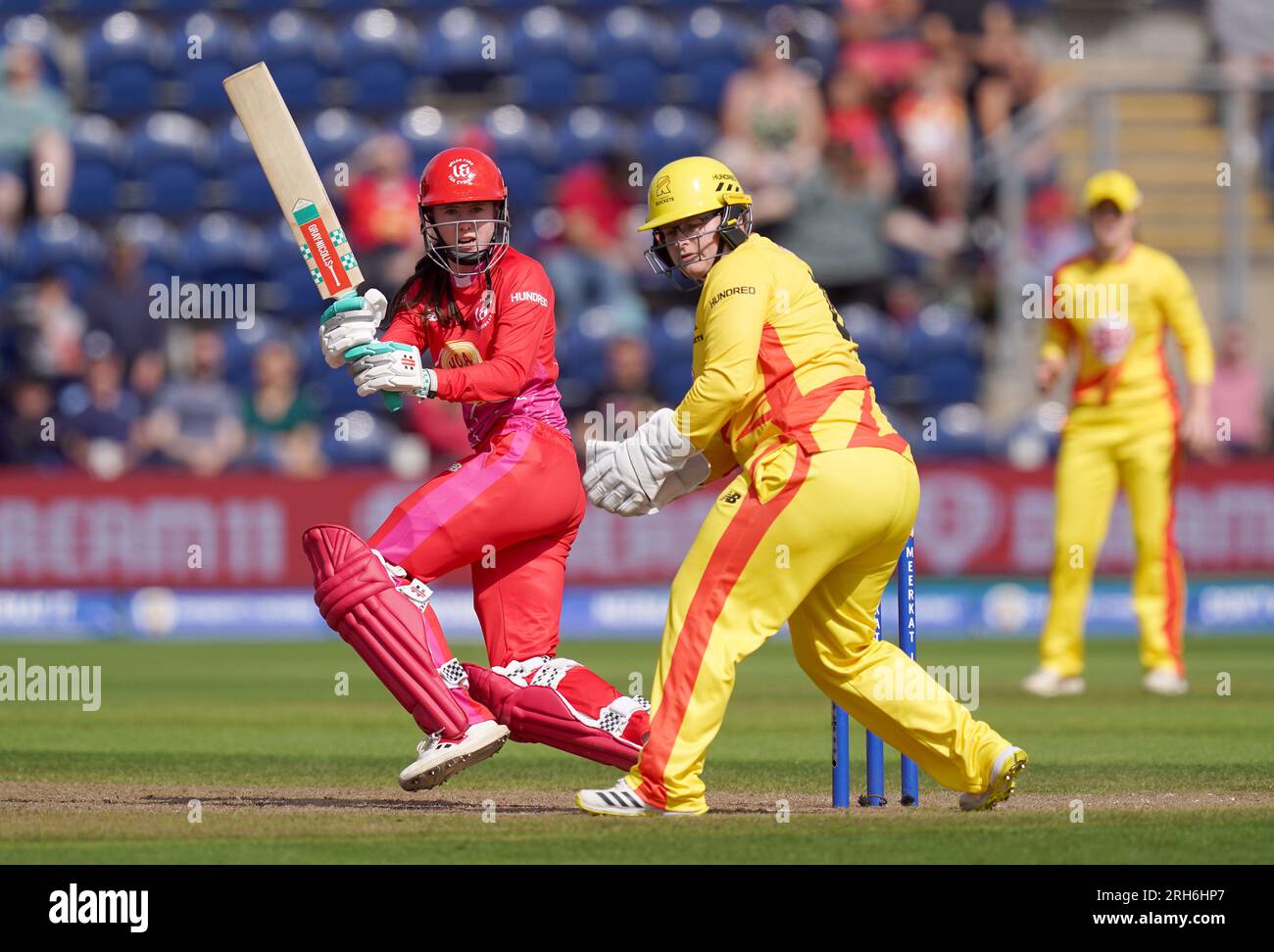 Sarah bryce hires stock photography and images Alamy