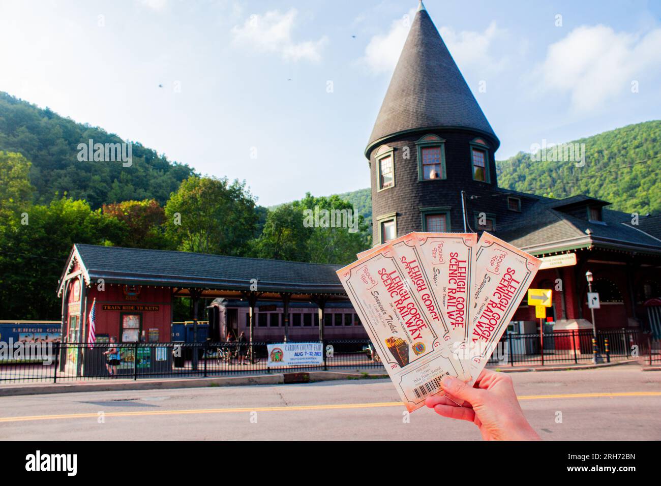 Biketrain hires stock photography and images Alamy