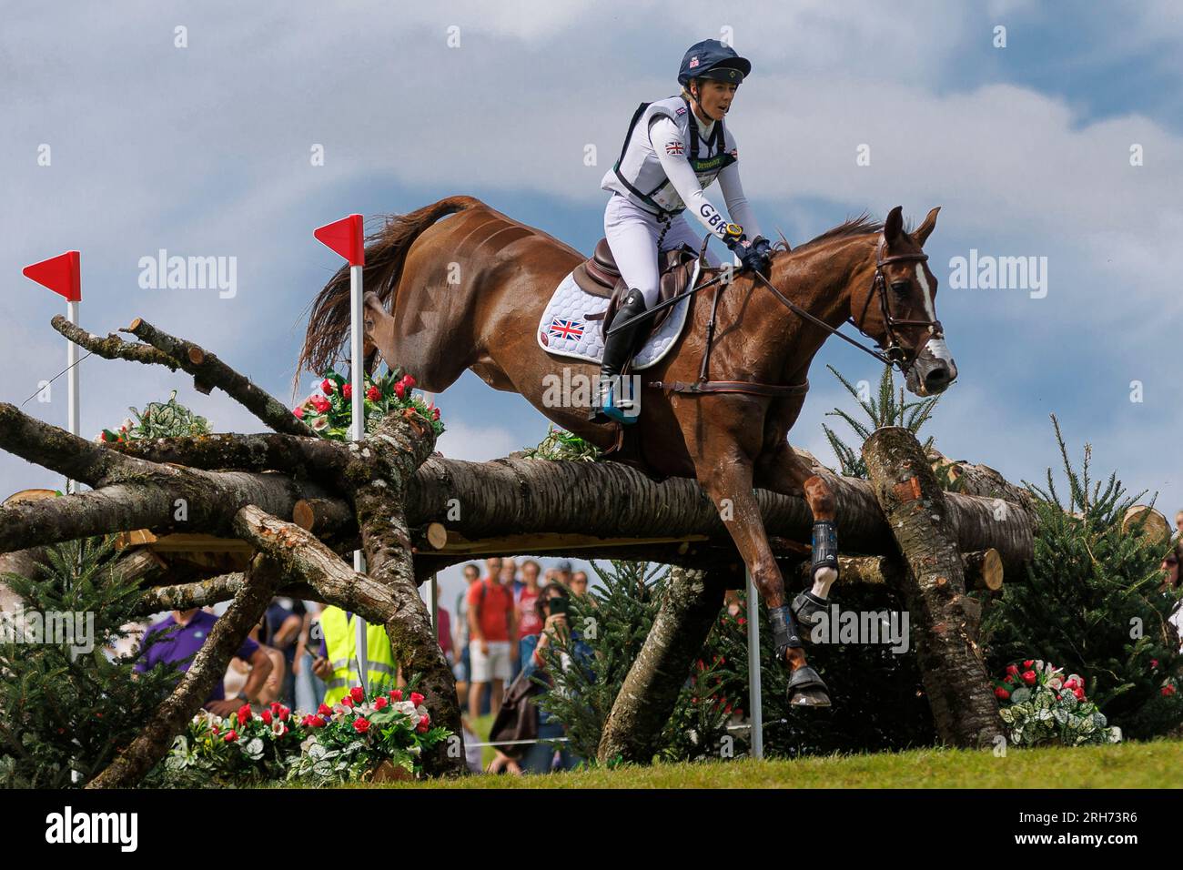 Le Pin Au Haras, France. 12th Aug, 2023. Yasmin INGHAM (GBR) BANZAI DU LOIR competes during the cross-country event and took the 25 th rank at this event, at the FEI Eventing European Championship 2023, Equestrian CH-EU-CCI4-L event on August 12, 2023 at Haras du Pin in Le Pin-au-Haras, France - Photo Stephane Allaman/DPPI Credit: DPPI Media/Alamy Live News Stock Photo