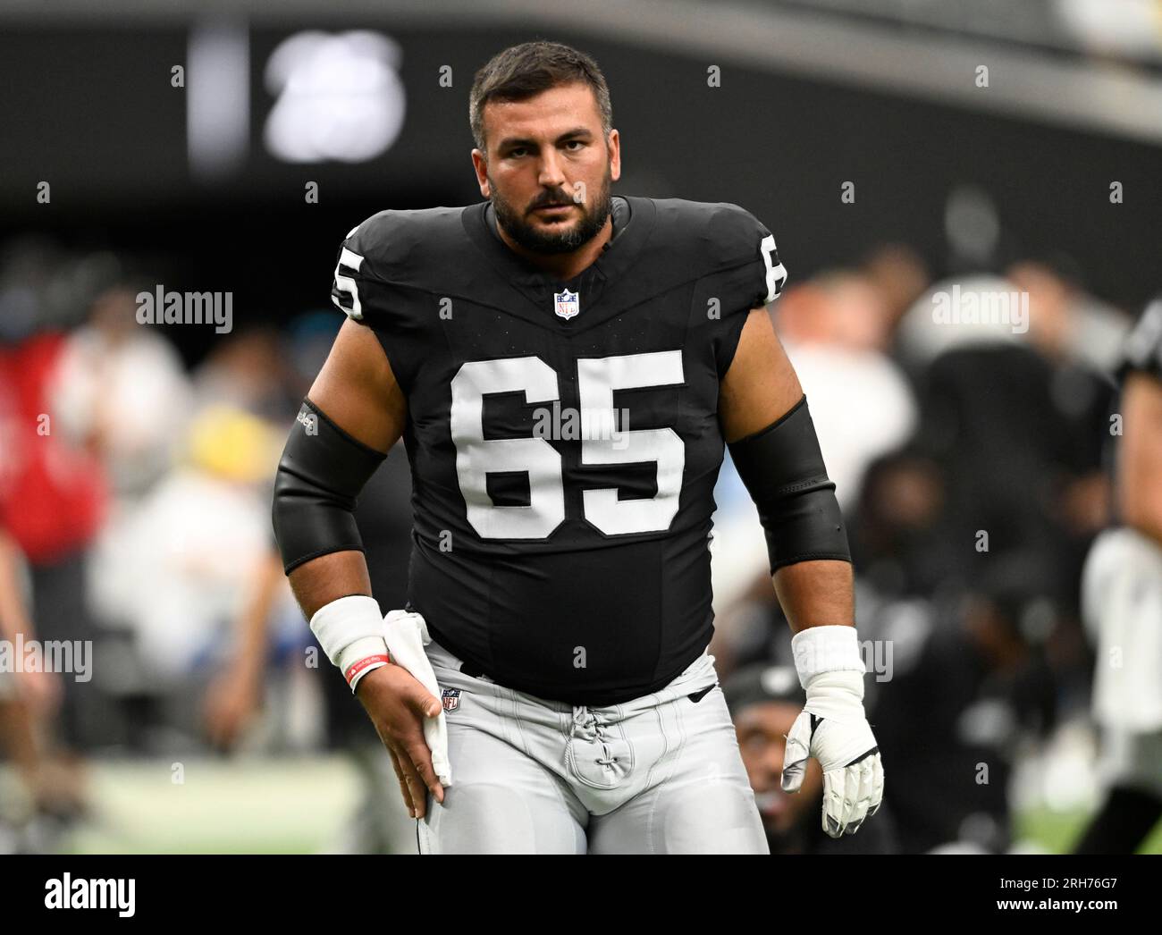 Raiders jersey number 65