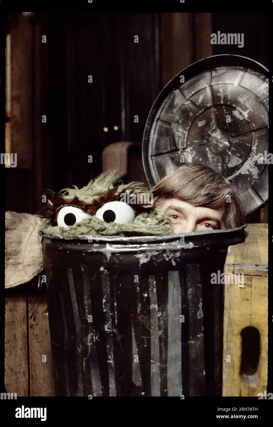 A 1977 photo of Sesame Street puppeteer Carroll Spinney and his alter