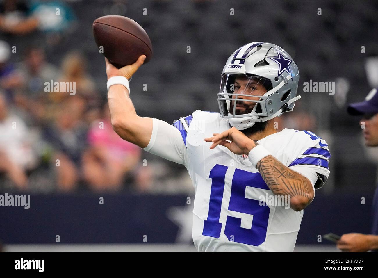 Dallas Cowboys quarterback Will Grier warms up before an NFL preseason ...