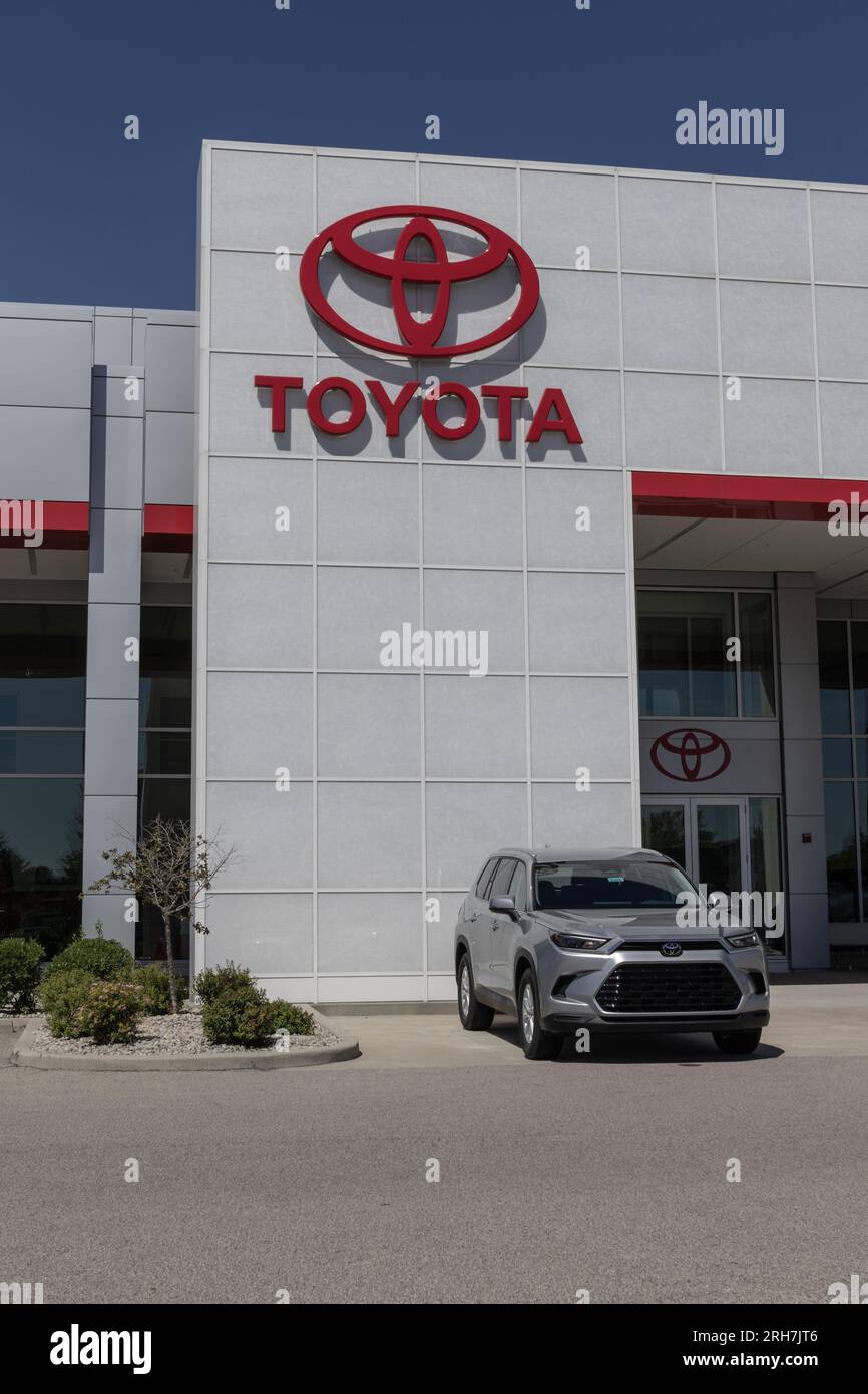 Toyota grand highlander hybrid hi-res stock photography and images - Alamy