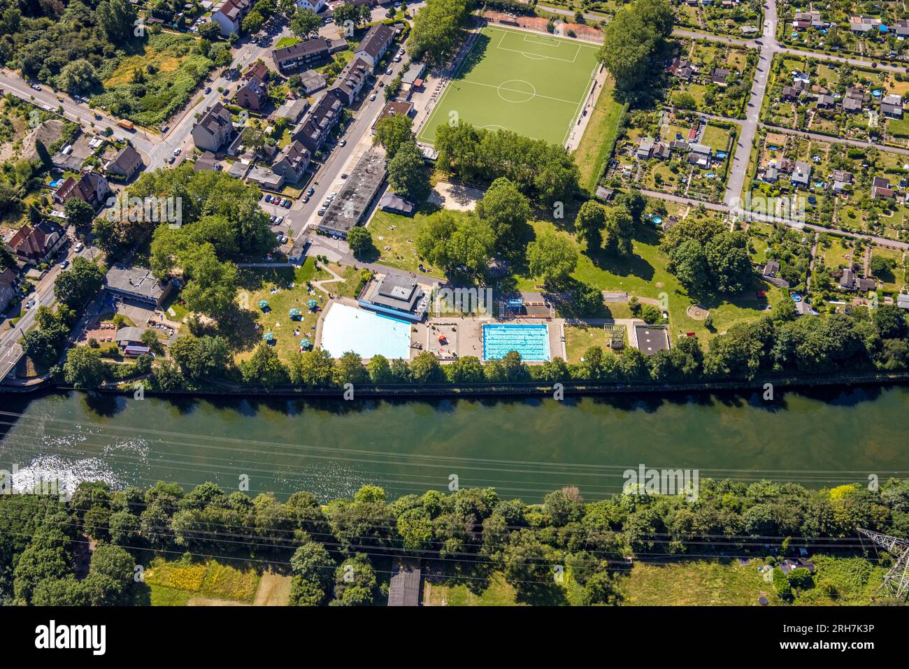 Aerial view, outdoor pool Dellwig "Hesse", Dellwig, Essen, Ruhr area