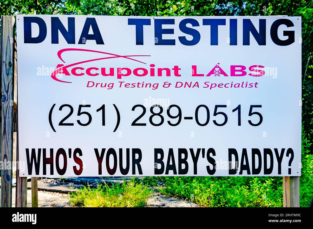Accupoint Labs advertise DNA tests, paternity tests, and drug testing, Aug. 12, 2023, in Chickasaw, Alabama. Stock Photo