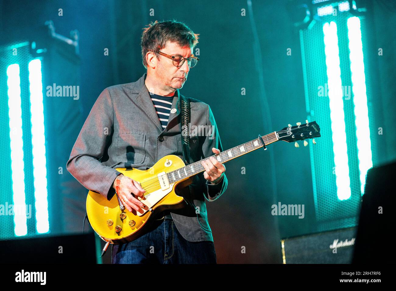 Oslo, Norway. 10th, August 2023. The English rock band Blur performs a live concert during the Norwegian music festival Oyafestivalen 2023 in Oslo. Here guitarist Graham Coxon is seen live on stage. (Photo credit: Gonzales Photo - Terje Dokken). Stock Photo