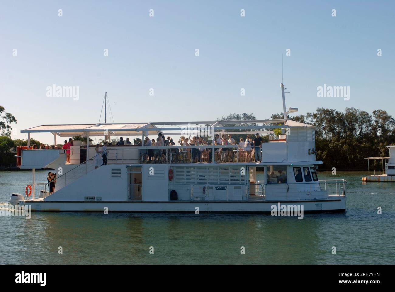 Pontoon Boat, Noosa River, Queensland, Australia Stock Photo Alamy