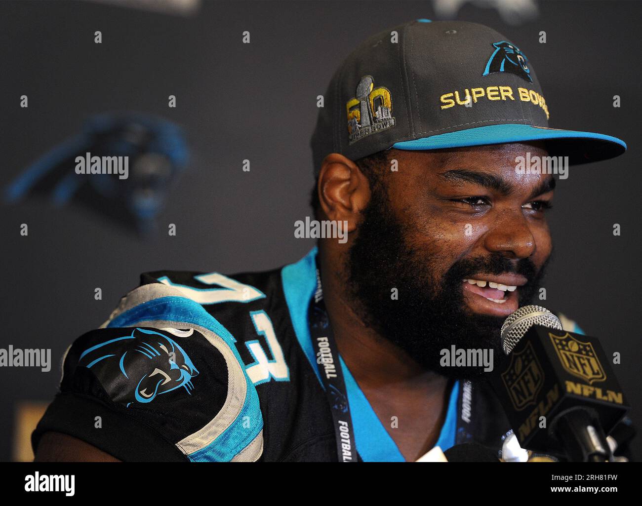 San Jose, USA. 02nd Feb, 2016. Carolina Panthers left tackle Michael Oher during a news conference on Tuesday, Feb. 2, 2016, at the San Jose Convention Center in San Jose, California. The Panthers play the Denver Broncos in Super Bowl 50 on Sunday. (Photo by Jeff Siner/Charlotte Observer/TNS/Sipa USA) Credit: Sipa USA/Alamy Live News Stock Photo