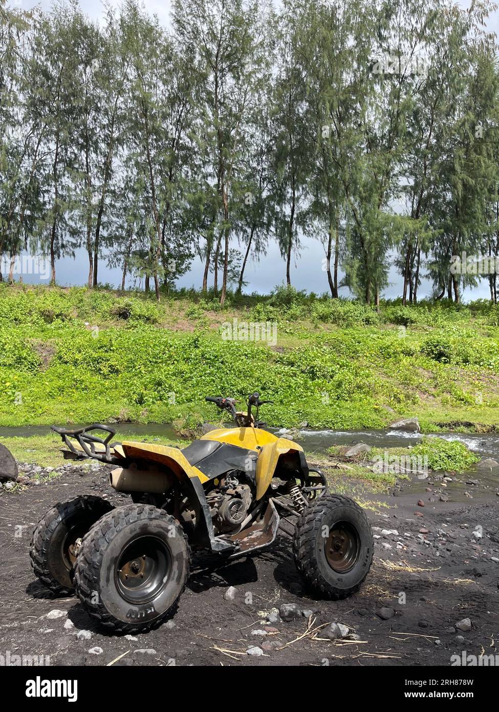 Atv car hi-res stock photography and images - Alamy
