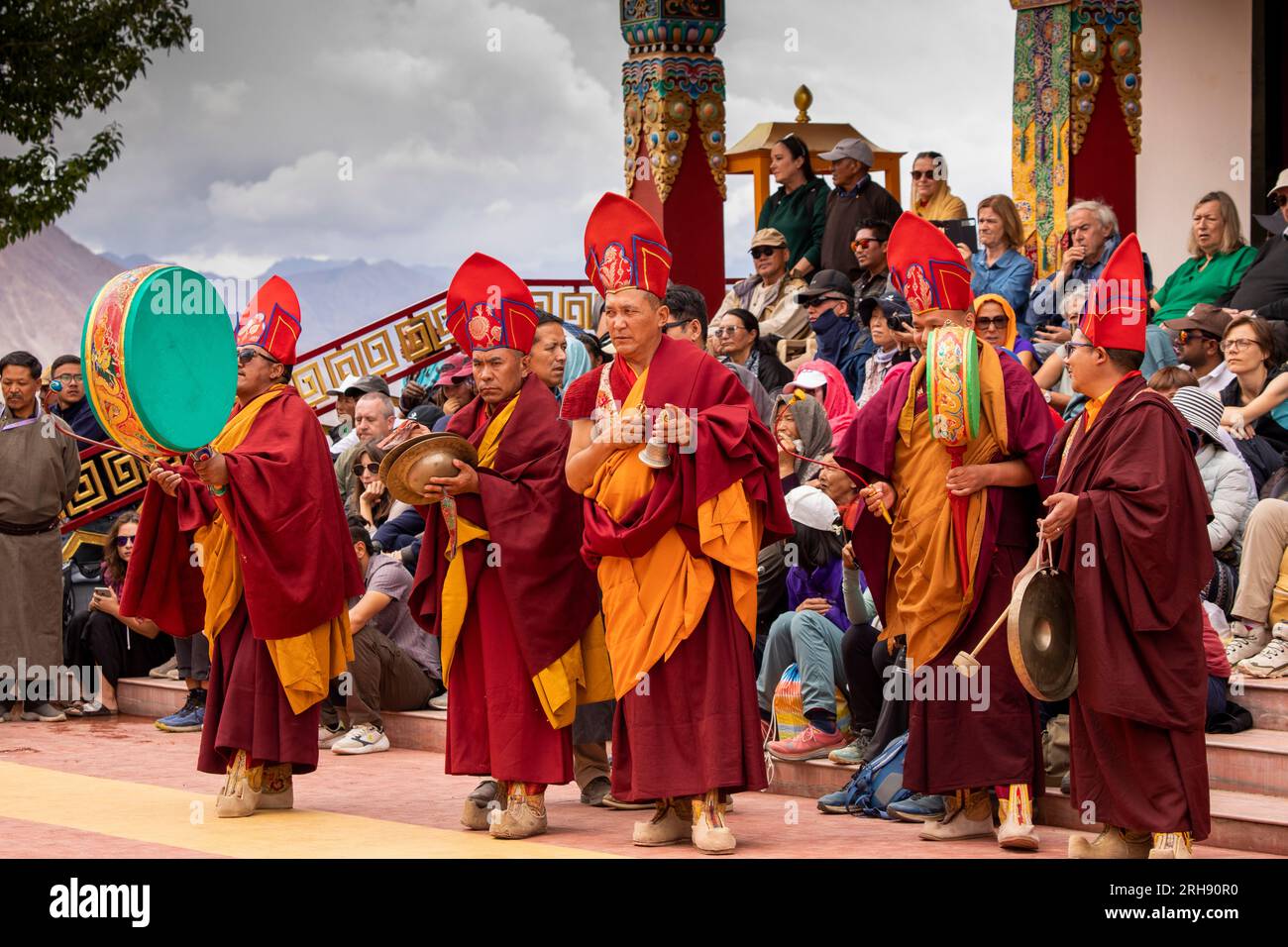 India, Ladakh, Leh Valley, Sakti, Takthok, Tak tok, Nying-ma-pa, Red Hat sect monastery, Tsechu, musician monks Stock Photo