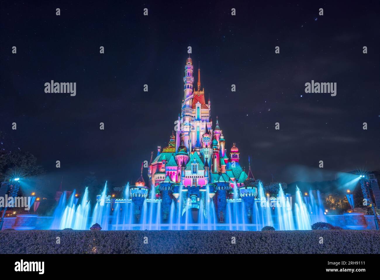 Sleeping beauty disney hi-res stock photography and images - Alamy