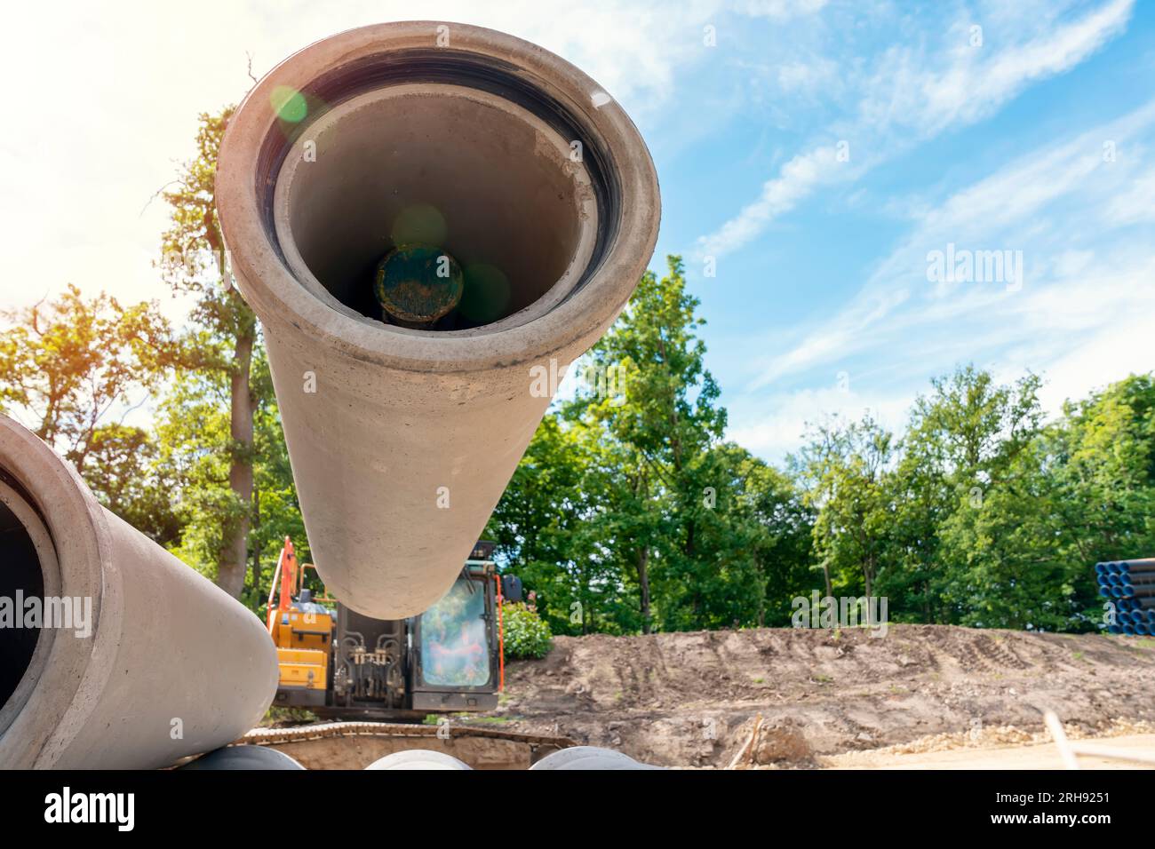 Big diameter concrete pipes for drainage works delivered on