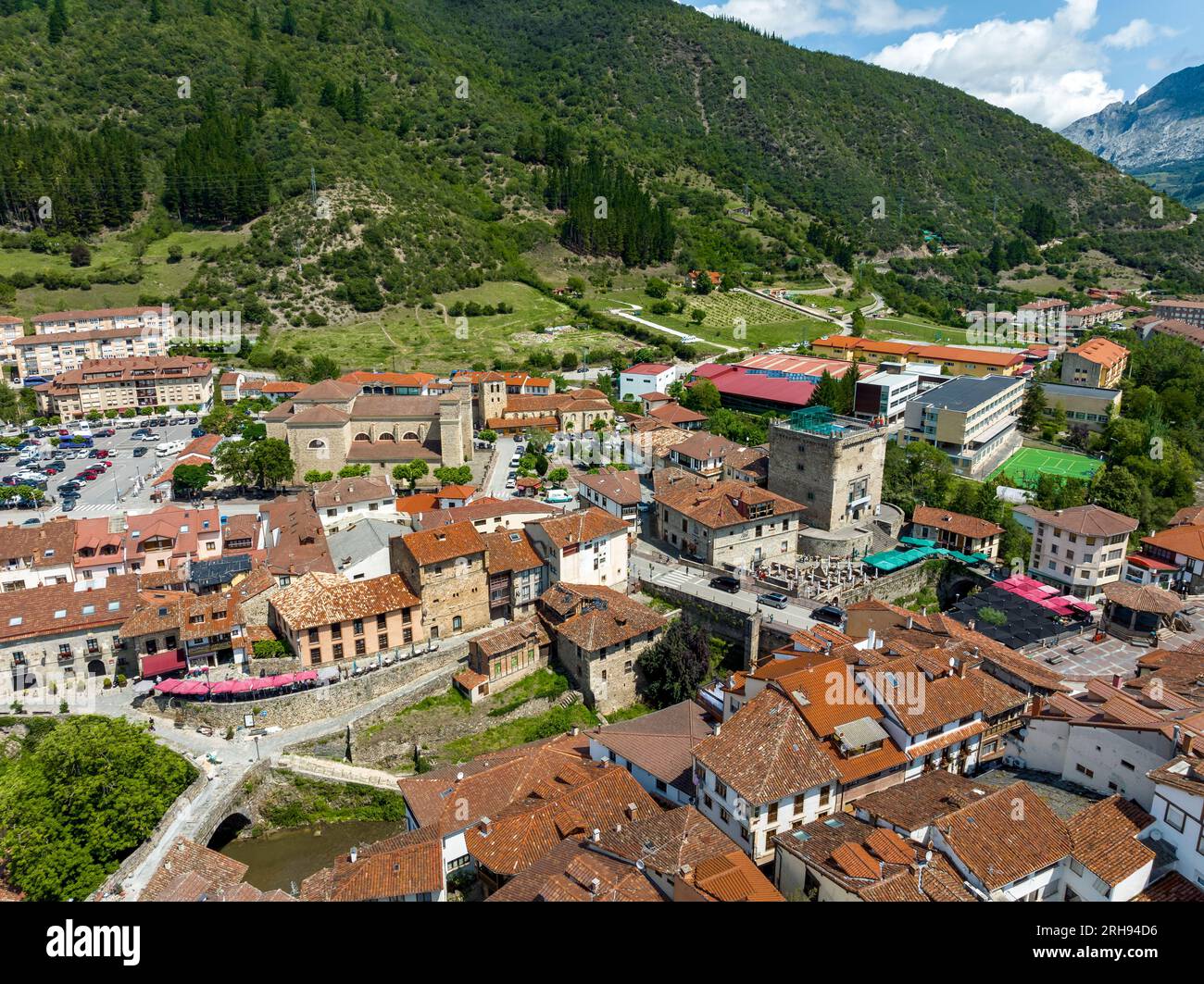 Potes in Cantabria, General view. This population belongs to the Community of Cantabria and is located at the foot of the Picos de Europa. named beaut Stock Photo