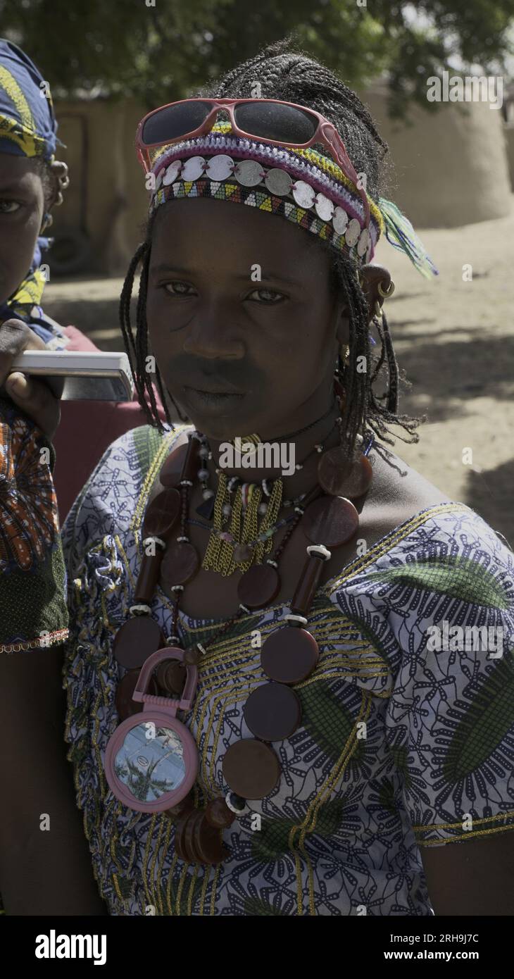 African tribal women hi-res stock photography and images - Alamy