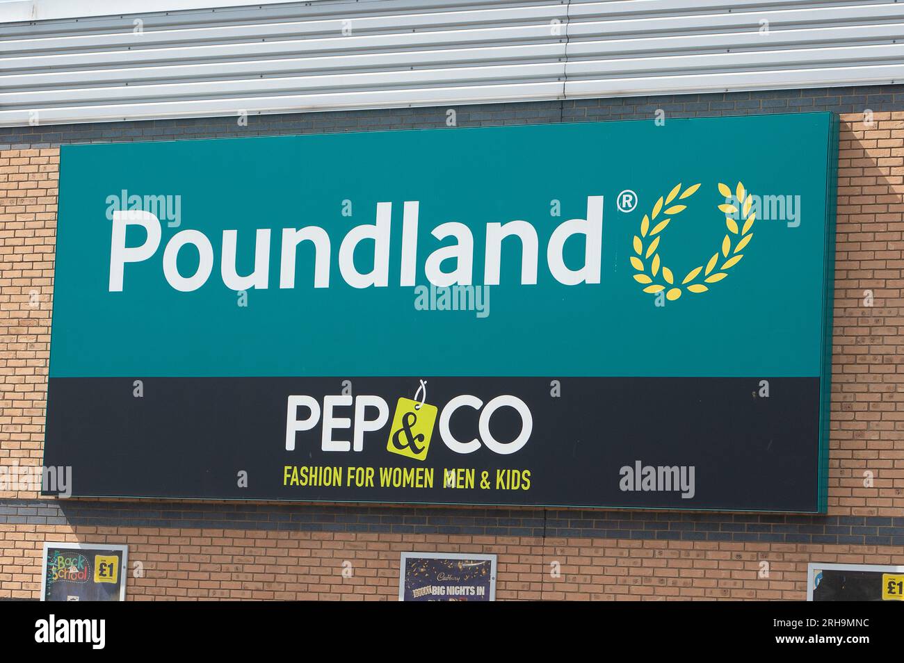 Pemployees hires stock photography and images Alamy