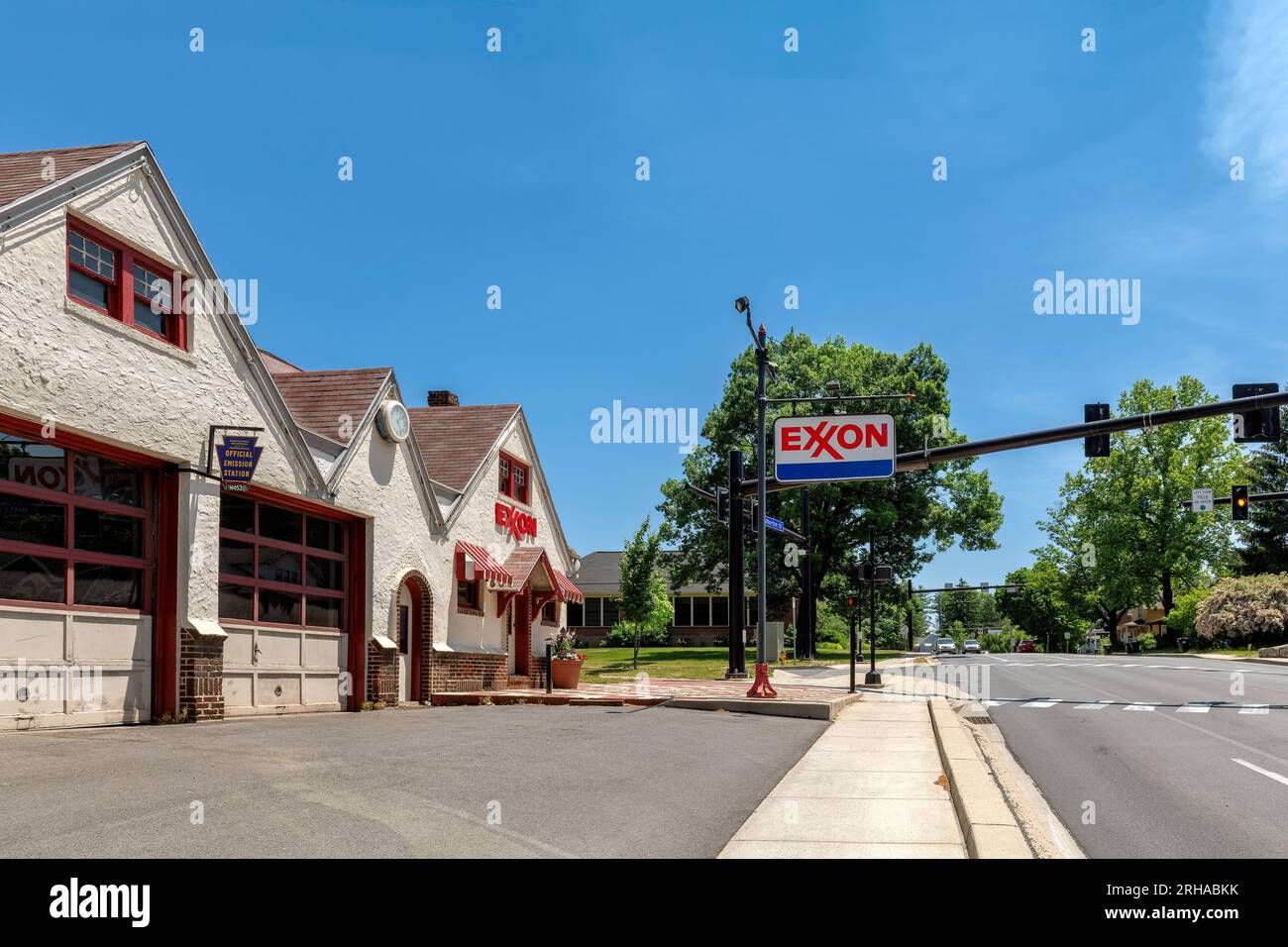 Exterior view of an Exxon old gas station Stock Photo Alamy